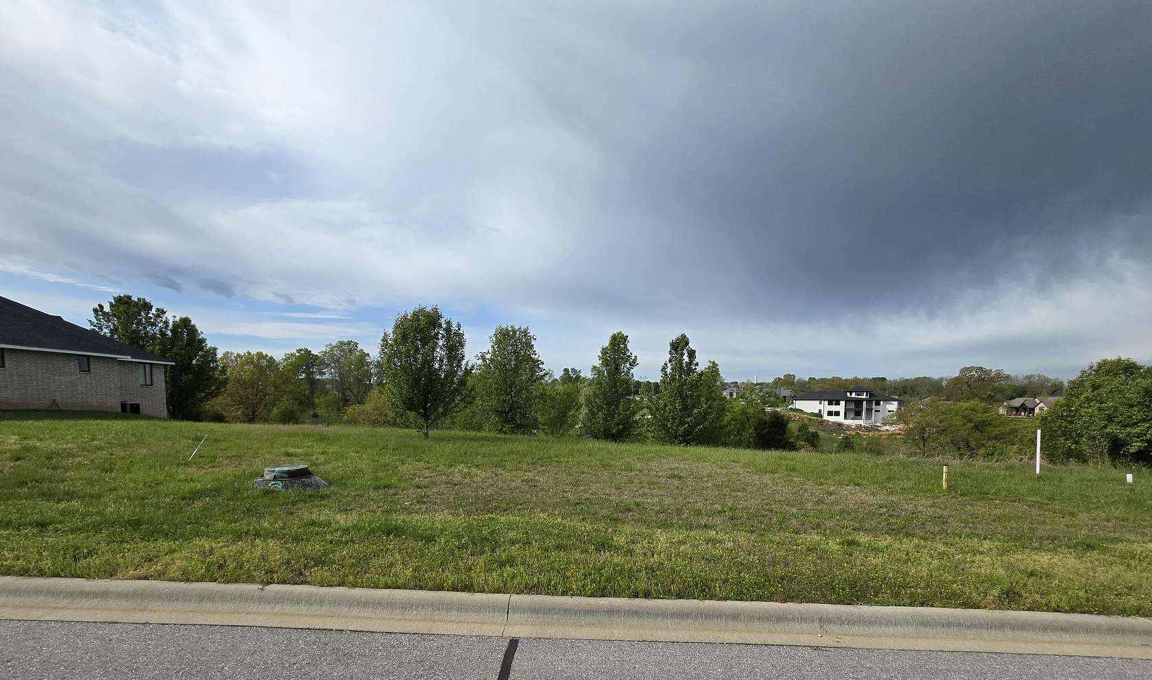 0.92 Acres of Residential Land for Sale in Nixa, Missouri