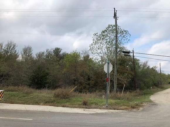 1.8 Acres of Residential Land for Sale in Retreat, Texas