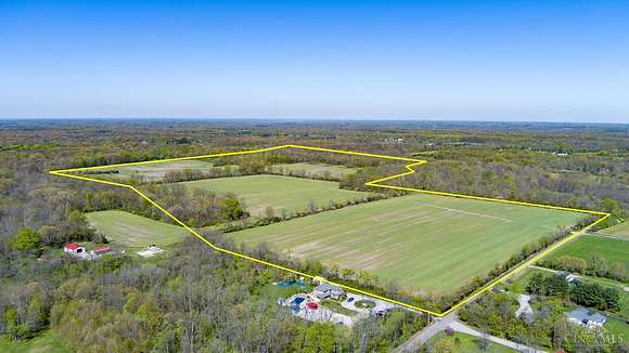 186 Acres of Agricultural Land for Sale in Harlan Township, Ohio