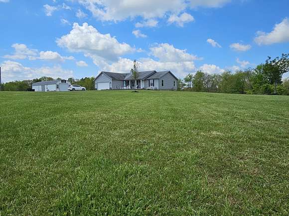 9 Acres of Residential Land with Home for Sale in Wallingford, Kentucky