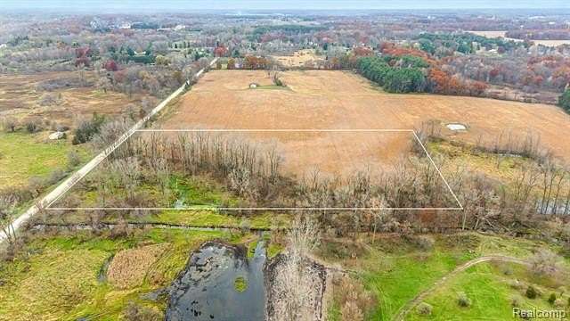 12 Acres of Recreational Land for Sale in Howell, Michigan