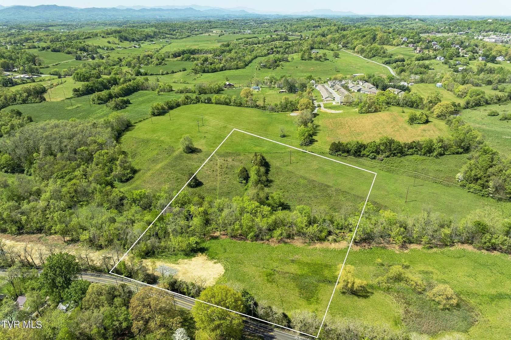 5.58 Acres of Residential Land for Sale in Greeneville, Tennessee