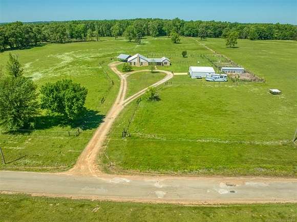 40 Acres of Land with Home for Sale in Antlers, Oklahoma