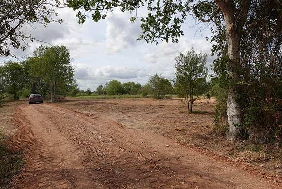 6 Acres of Agricultural Land for Lease in Bellville, Texas