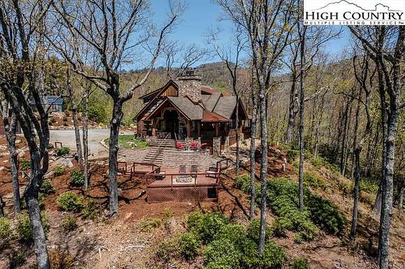 81.4 Acres of Recreational Land with Home for Sale in Lenoir, North Carolina