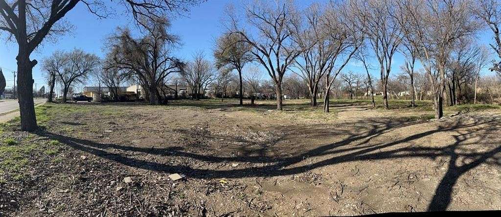 1.3 Acres of Commercial Land for Sale in Irving, Texas