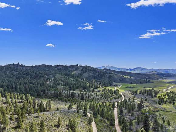 318 Acres of Recreational Land & Farm for Sale in Prairie, Idaho