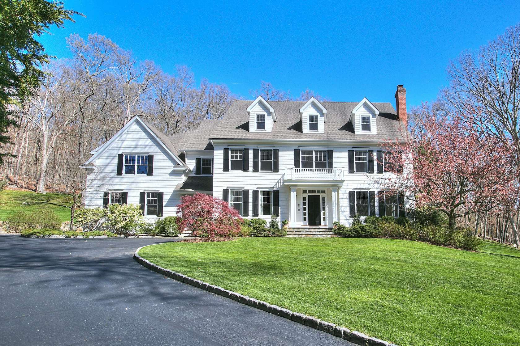 3 Acres of Residential Land with Home for Sale in New Canaan, Connecticut