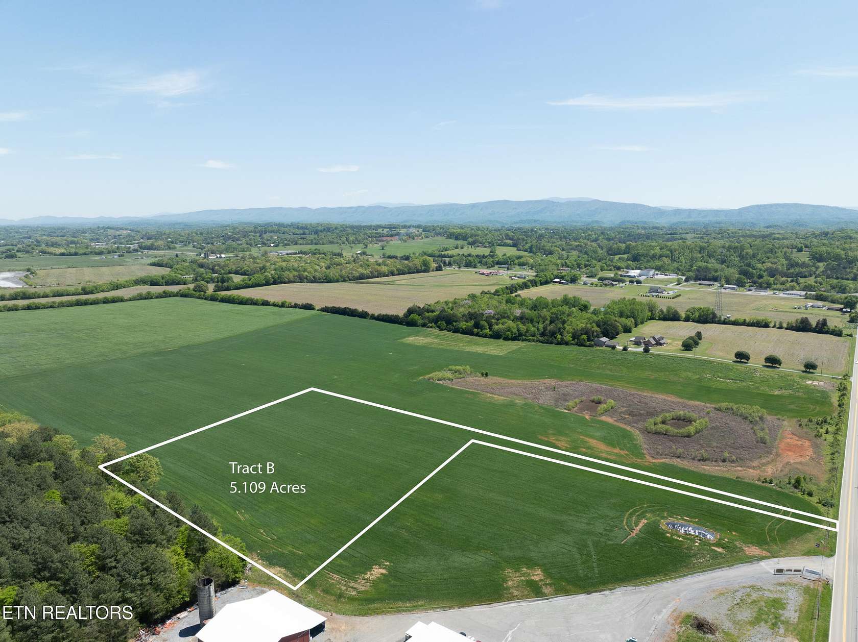 5.1 Acres of Land for Sale in Greenback, Tennessee