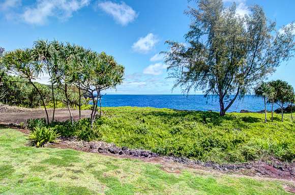 0.89 Acres of Residential Land for Sale in Pahoa, Hawaii