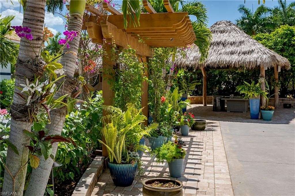 0.06 Acres of Land for Sale in Naples, Florida