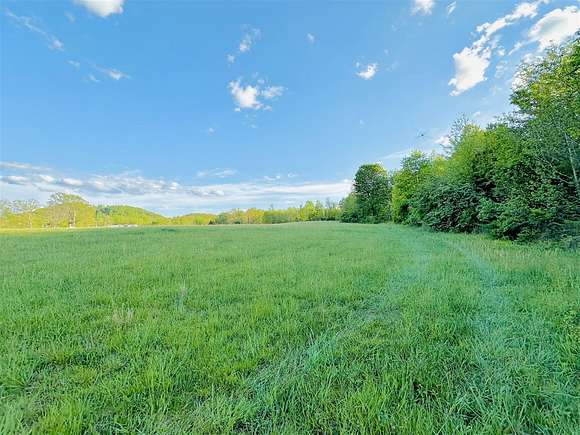24.5 Acres of Land for Sale in Stanford, Kentucky