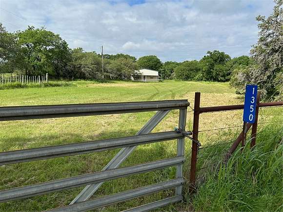 62.5 Acres of Agricultural Land with Home for Sale in Gatesville, Texas