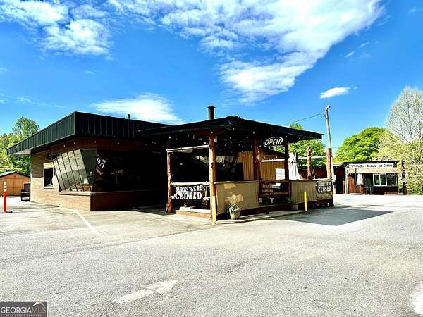 2.2 Acres of Improved Commercial Land for Sale in Clarkesville, Georgia