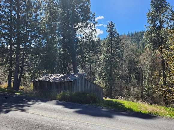 10.9 Acres of Land for Sale in Viola, Idaho