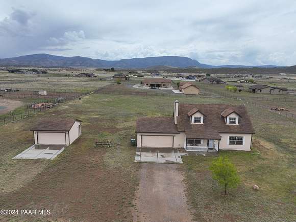 2 Acres of Residential Land with Home for Sale in Prescott Valley, Arizona