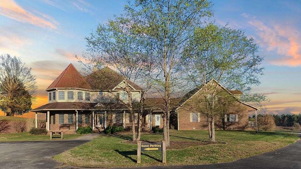 2 Acres of Residential Land with Home for Sale in Burkesville, Kentucky