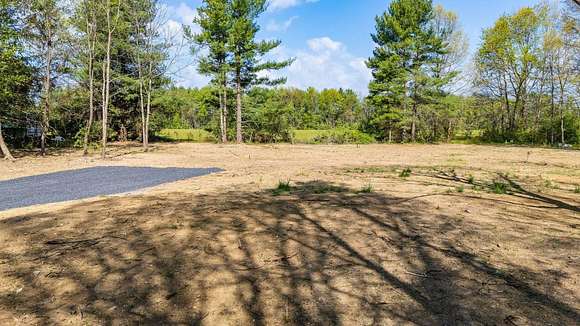 1 Acre of Residential Land for Sale in Lyndhurst, Virginia