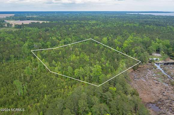 10 Acres of Recreational Land for Sale in Bayboro, North Carolina