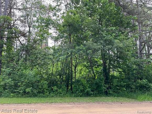 1.5 Acres of Residential Land for Sale in Otisville, Michigan