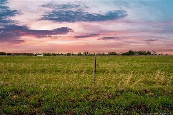 12 Acres of Land for Sale in Vinita, Oklahoma