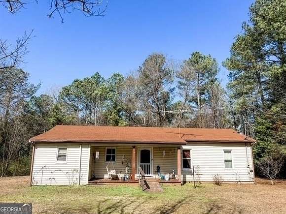 7.7 Acres of Residential Land with Home for Sale in LaGrange, Georgia