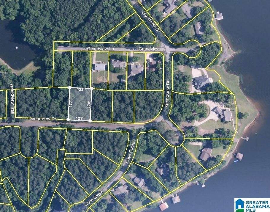 0.5 Acres of Residential Land for Sale in Tuscaloosa, Alabama