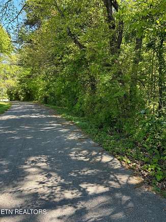 0.46 Acres of Residential Land for Sale in Madisonville, Tennessee