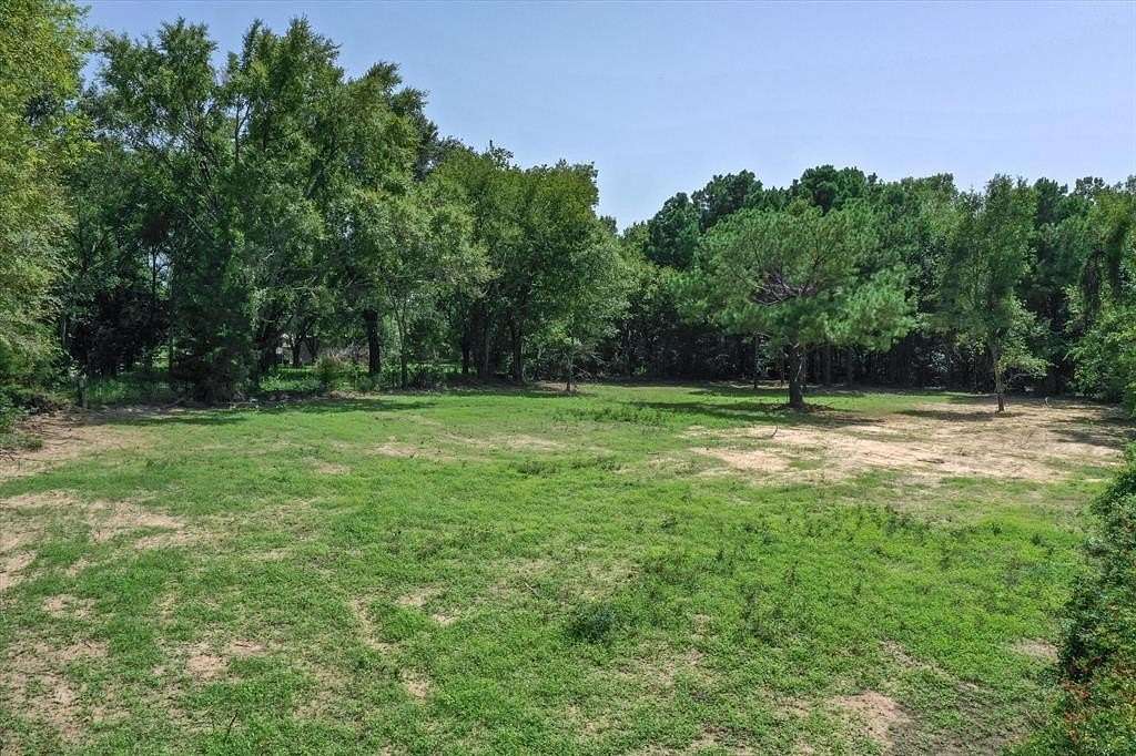 1.32 Acres of Land for Sale in Canton, Texas