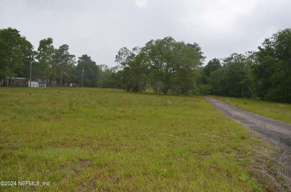 2.6 Acres of Residential Land for Sale in Middleburg, Florida