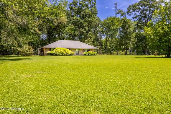 3.4 Acres of Residential Land with Home for Sale in Sunset, Louisiana