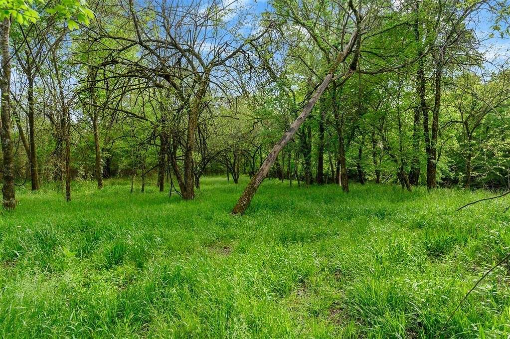 1.605 Acres of Residential Land for Sale in Broken Bow, Oklahoma