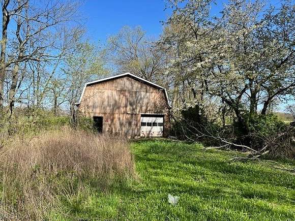 2 Acres of Residential Land with Home for Sale in Dalton, Ohio