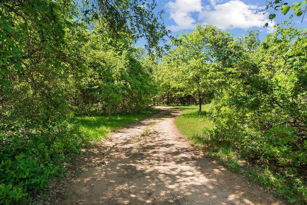 6 Acres of Residential Land for Sale in Granbury, Texas