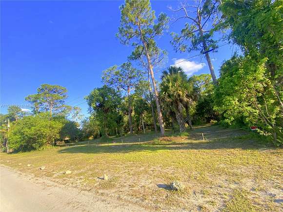 0.46 Acres of Residential Land for Sale in Loxahatchee Groves, Florida