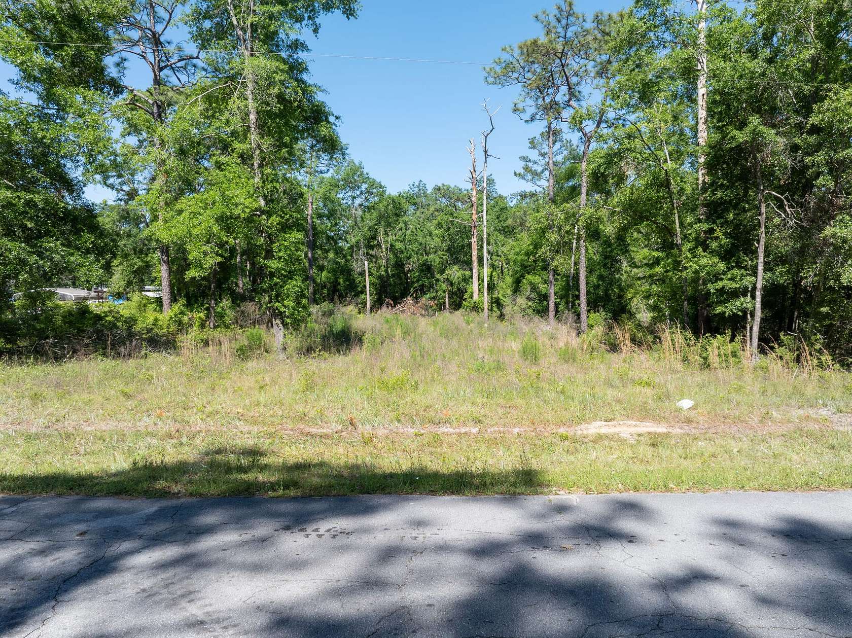 0.53 Acres of Residential Land for Sale in Live Oak, Florida