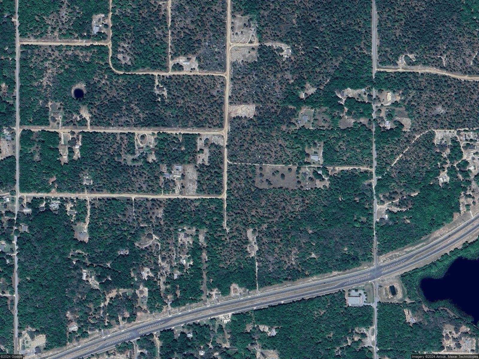 1.1 Acres of Residential Land for Sale in Hawthorne, Florida