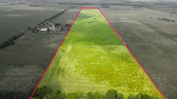 35.046 Acres of Agricultural Land for Sale in Collinsville, Texas