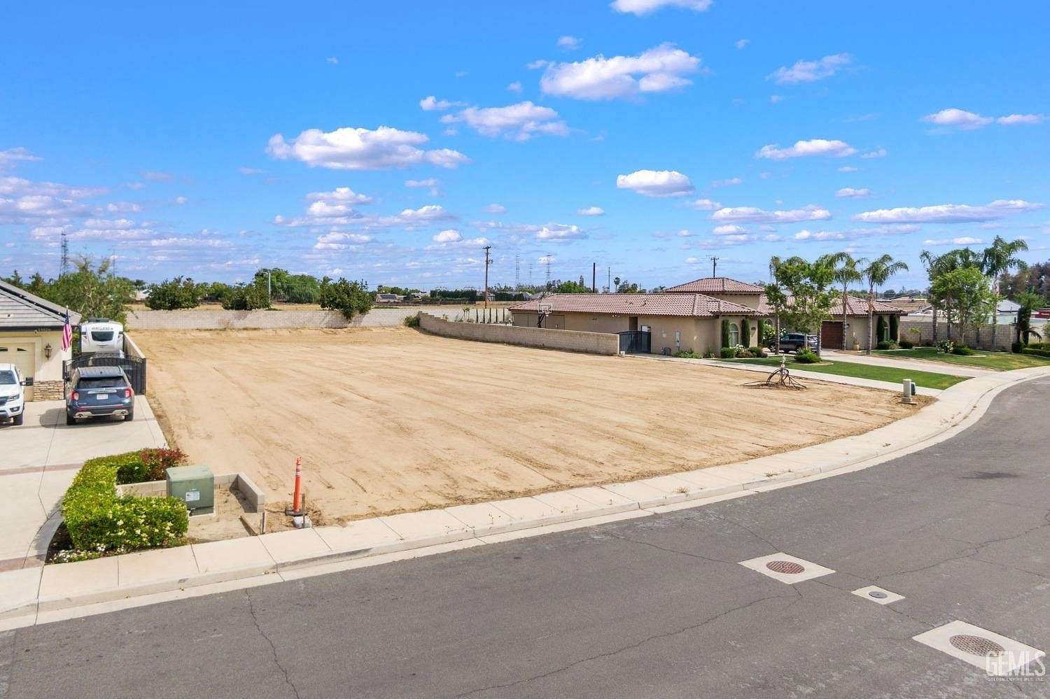 0.55 Acres of Residential Land for Sale in Bakersfield, California