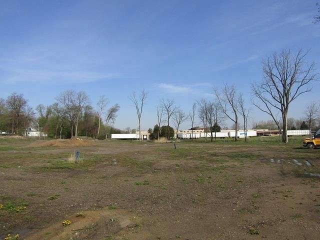 1.7 Acres of Land for Sale in Owosso, Michigan