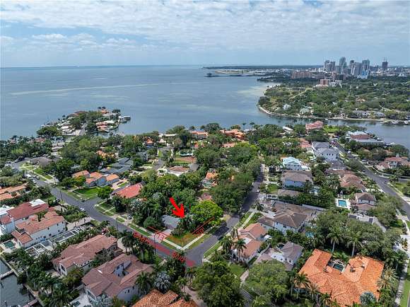 0.35 Acres of Residential Land for Sale in St. Petersburg, Florida