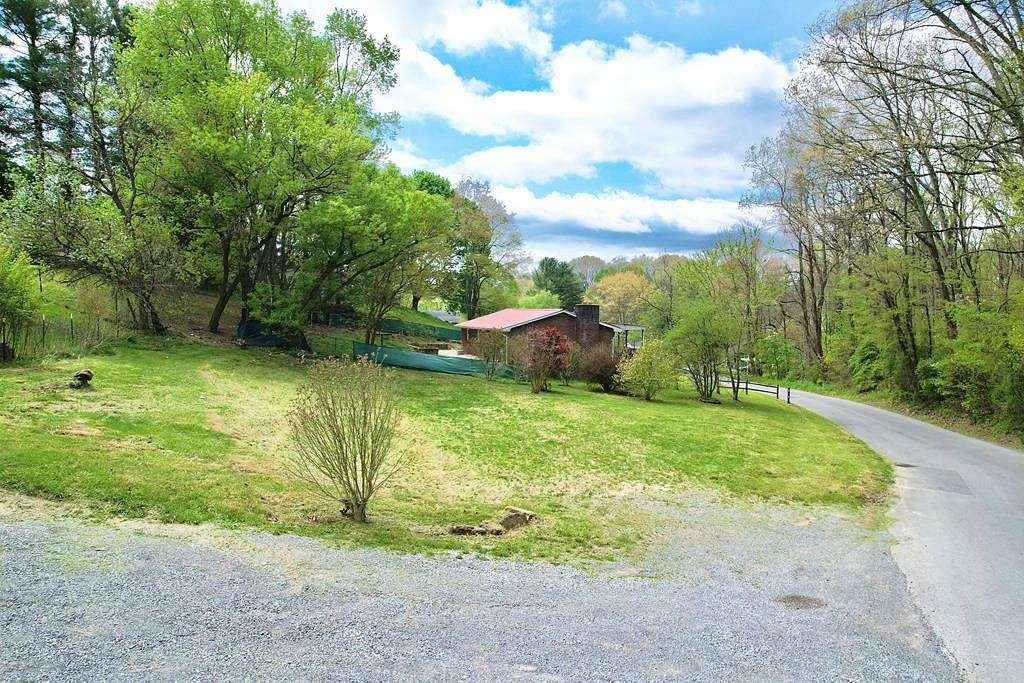 0.18 Acres of Residential Land for Sale in Princeton, West Virginia