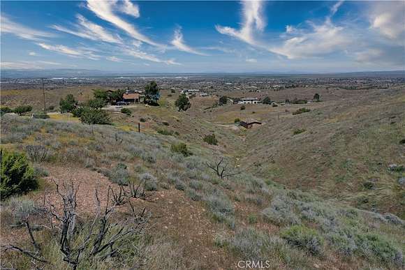 5 Acres of Land for Sale in Palmdale, California