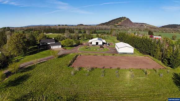 10 Acres of Land with Home for Sale in Corvallis, Oregon