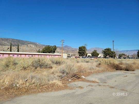 0.46 Acres of Mixed-Use Land for Sale in Lake Isabella, California