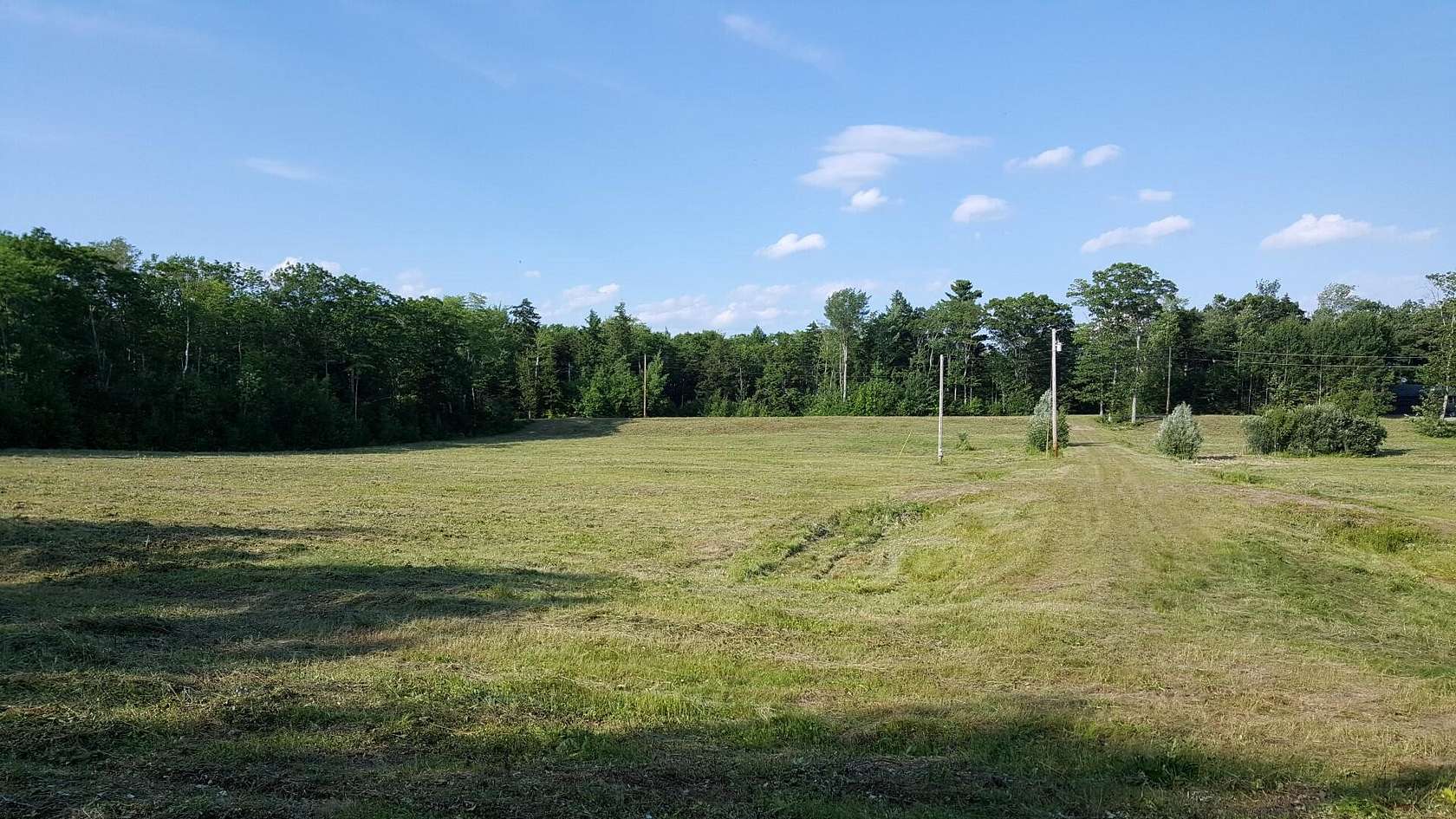 2.8 Acres of Residential Land for Sale in Northport, Maine