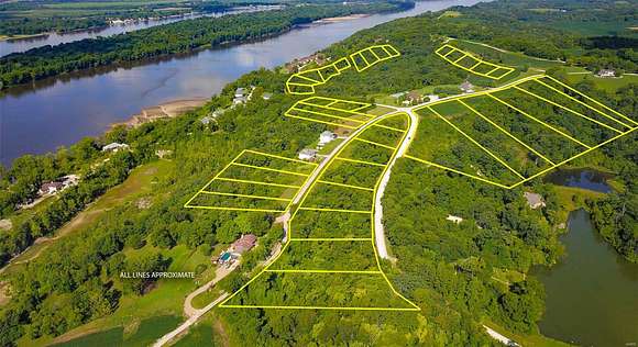 0.59 Acres of Residential Land for Sale in Golden Eagle, Illinois