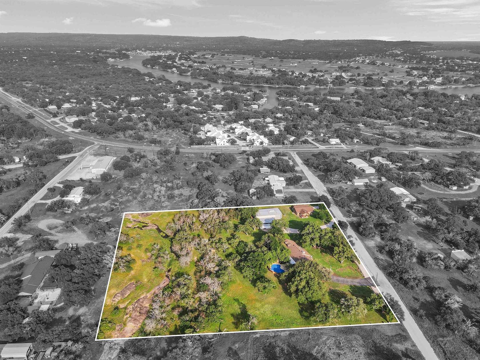 4.14 Acres of Residential Land with Home for Sale in Kingsland, Texas