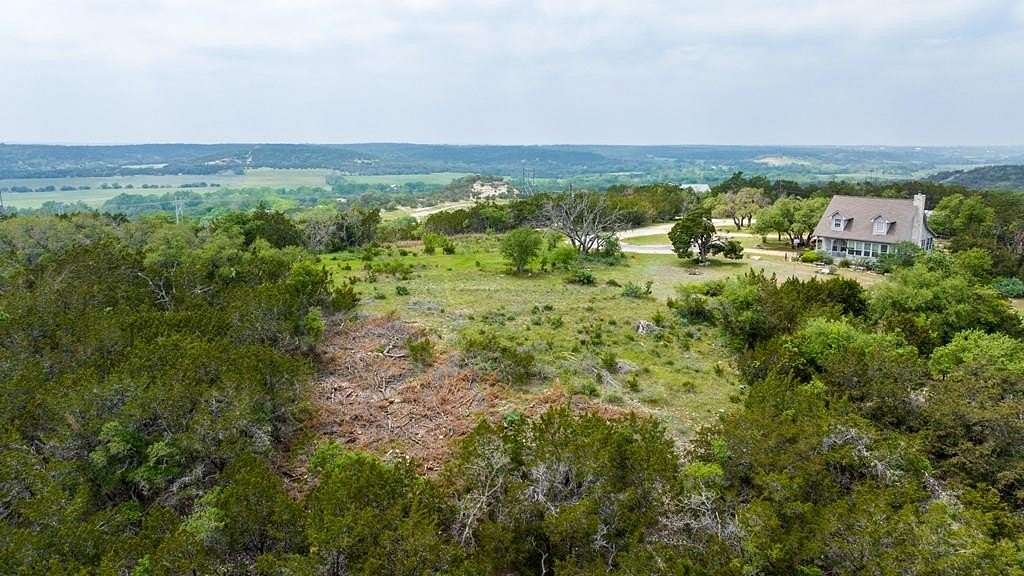 2.908 Acres of Residential Land for Sale in Fredericksburg, Texas