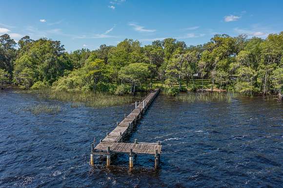 4.58 Acres of Residential Land with Home for Sale in Crescent City, Florida